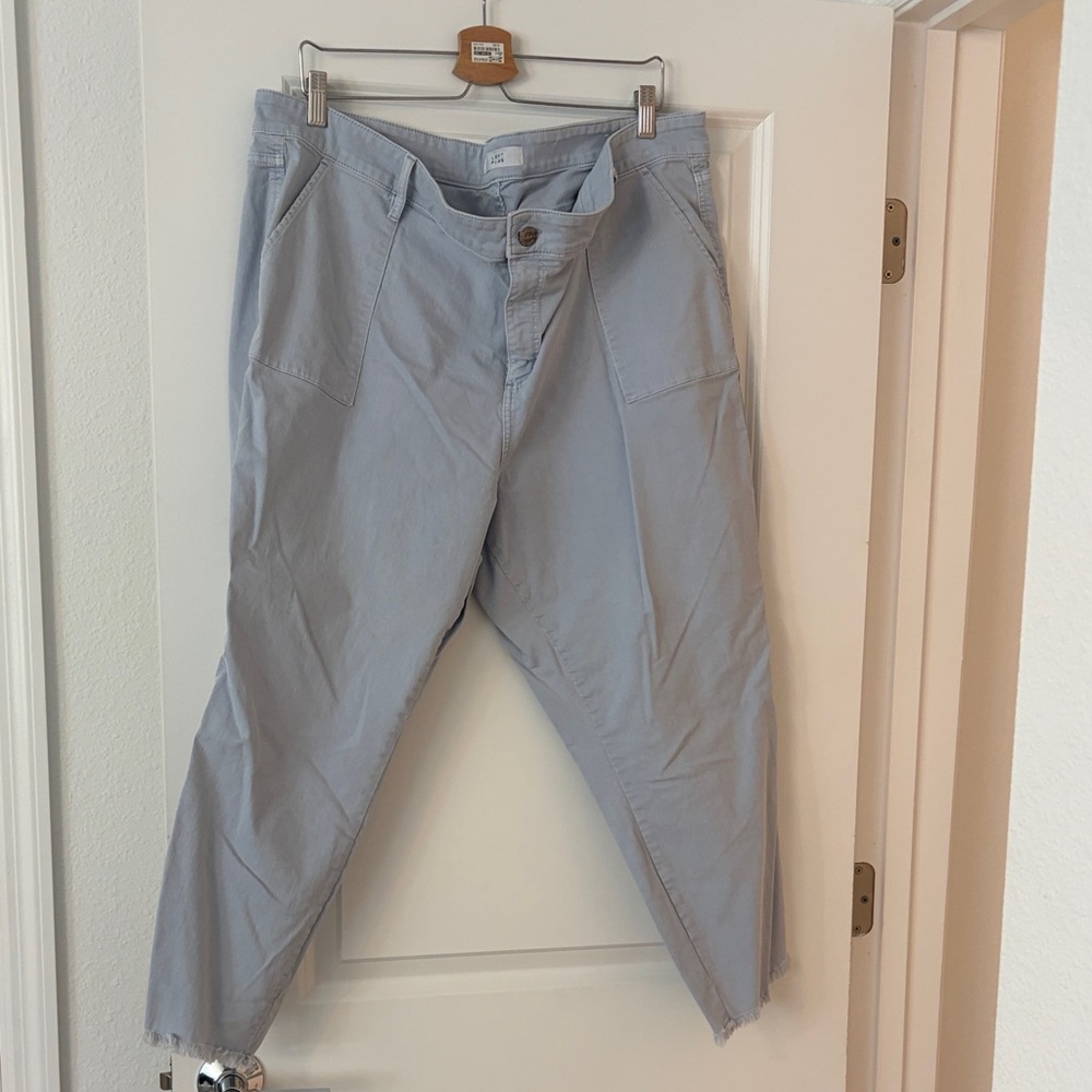 LOFT Women's Light Blue Ankle Jeans